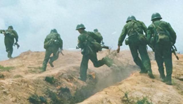 对越反击战中，越军砍掉被俘女兵四肢做“海豹人”，这是真的吗？