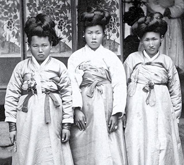 朝鲜古代有一种女医生，被称为“医妓”，有一项任务羞于启齿