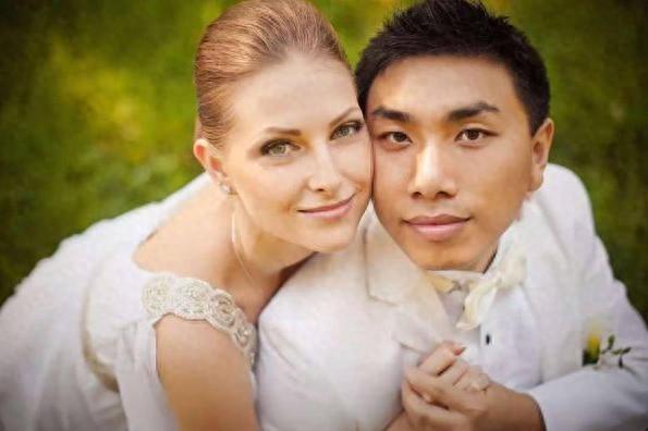 河北32岁小伙迎娶18岁乌克兰美女，住3000平米别墅，成为人生赢家