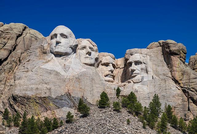 刻有4位美国总统的总统山，被誉为美国标志，实际上却是烂尾工程
