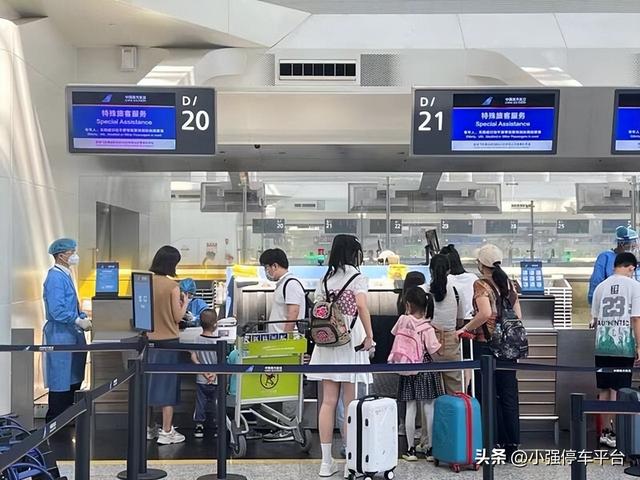 广州白云机场停车场收费多少钱一天，白云机场附近停车哪里便宜？