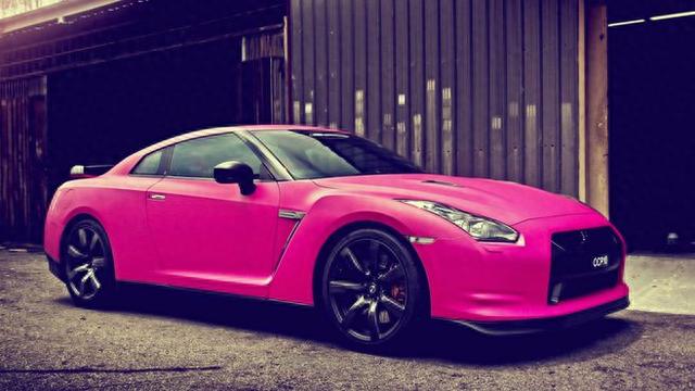 全世界最美的10辆粉色超跑，最小的车主竟只有5岁！