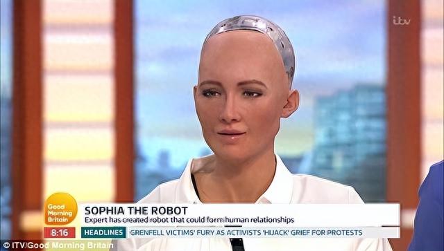 仿真美女机器人震撼场面，感叹科技太伟大了