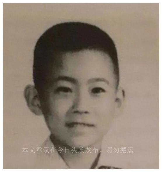 27年前，郑渊洁给儿子办退学，在家上“私塾”，最后成功了吗？