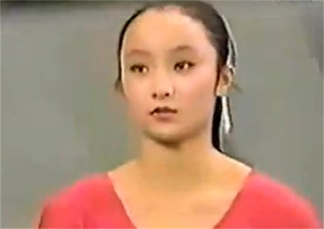 一代体操天才樊迪，17岁巅峰退役去美国发展，回国后陪伴年迈父母