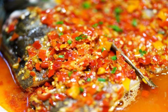 2023年海南美食的现象：川菜火锅的重张，是消费降级还是新的趋势