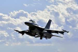 奥隆-荷兰国防大臣称该国正为乌采购价值15亿欧元F-16战机弹药