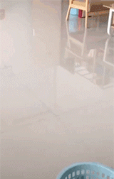 搞笑GIF:可性感可清纯的美女,爱了爱了