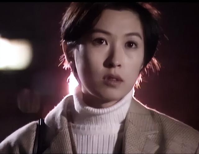 10位港圈“短发女神”,个个一眼万年,有人退圈让人遗憾