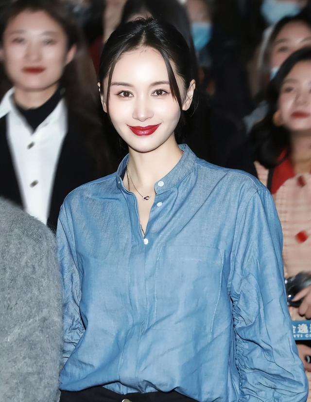 “未婚”产子的6位女星,生父成谜、不惧流言,最大55岁最小35岁