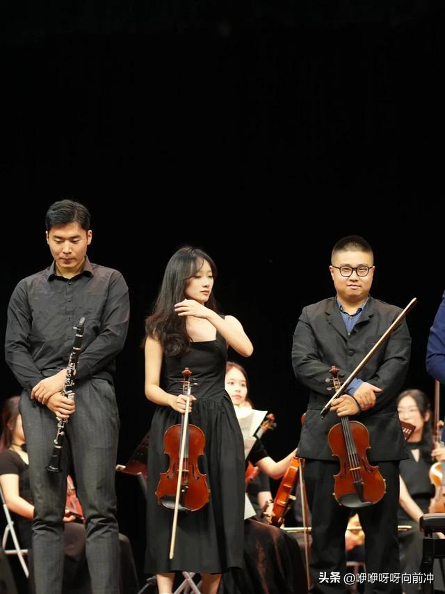 东南大学的绝色校花:工科才女、音乐达人、麻将高手