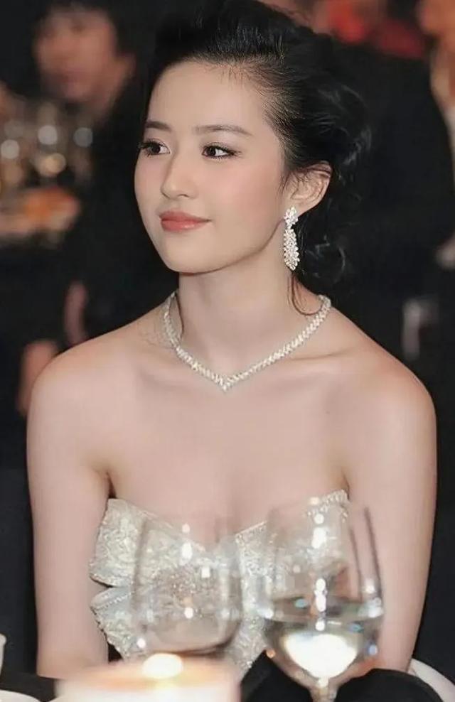 盘点国内被大家公认的十位最美女明星,谁是你公认的“第一位”