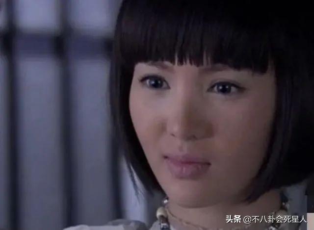 5位长相土气的女星,大刀阔斧下狠手,一步步将自己变成大美女
