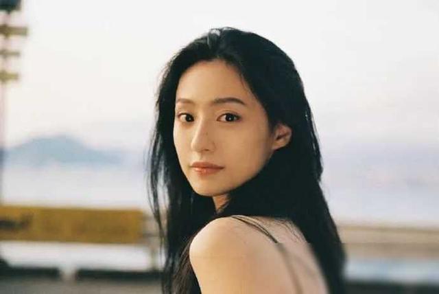 广东盛产美女!来自广东的20位女星,个个如花似玉,性感迷人