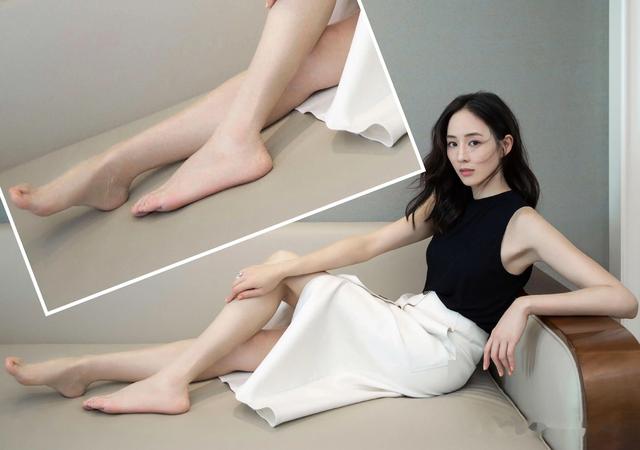 张钧甯光脚丫写真:皮肤紧致、肤白貌美、从头美到脚!
