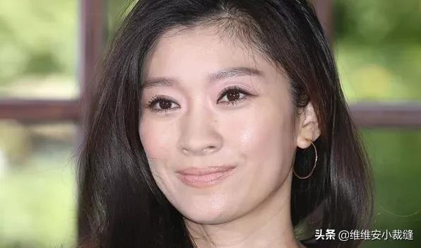 48岁筱原凉子凭颜值状态登上热搜,冻龄美肌离不开她的独家小秘诀