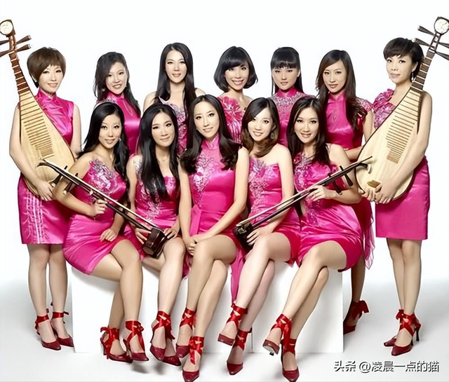 女子十二乐坊曾风靡一时,21年后远赴日本追梦,现状太令人唏嘘!