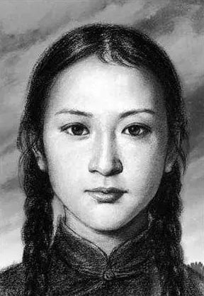 她因长得漂亮,遭日本人抢进炮楼,一个夜遭受50多名鬼子糟蹋