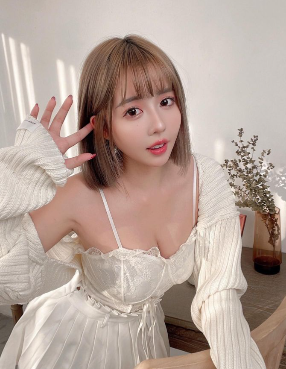 台湾小众网红美女,甜美性感,姐姐鲨我!