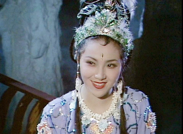 86版《西游记》中的十大美人,玉兔精排名第七,嫦娥只能排第二