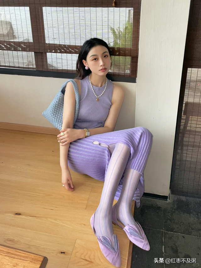 18套春夏丝袜穿搭,魅惑男人的秘密武器,愉悦自己的必备单品!
