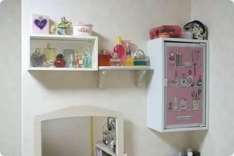 日本妹子超强化妆品收纳术!终于又能看见我的梳妆台了……