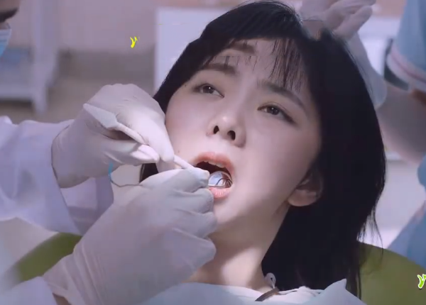 兄妹重逢!尖尖遭贺子秋袭胸报警,尖尖的举动更过分!两人扯平了