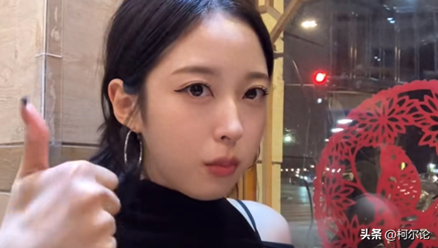 长相神似郭碧婷的韩国美女游中国,全程夸赞,网友:你太漂亮了