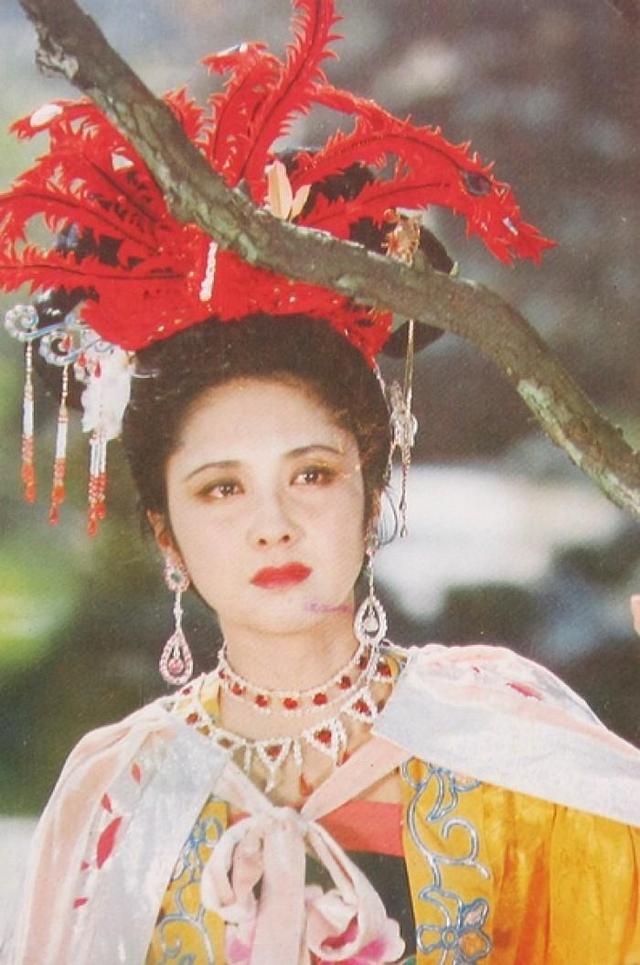 86版《西游记》中的十大美人,玉兔精排名第七,嫦娥只能排第二