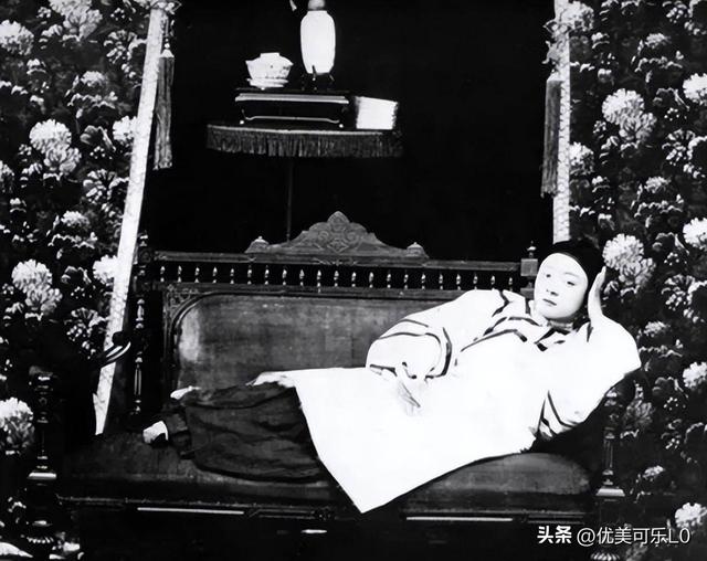 31张罕见图片,越南世界小姐上最受欢迎的美女,乌克兰女兵