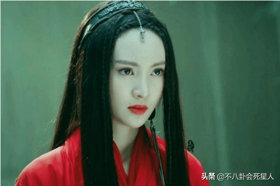 5位长相土气的女星,大刀阔斧下狠手,一步步将自己变成大美女