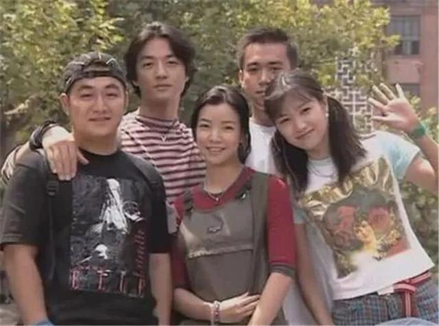 深扒新疆三宝情史,从影后到天后,从港圈到京圈,精彩曲折无止境