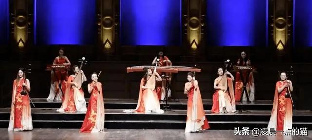 女子十二乐坊曾风靡一时,21年后远赴日本追梦,现状太令人唏嘘!