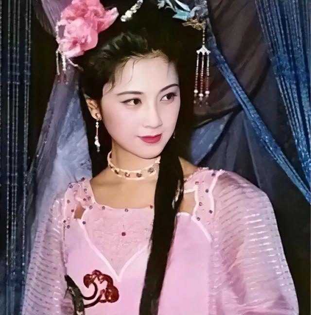 86版《西游记》中的十大美人,玉兔精排名第七,嫦娥只能排第二