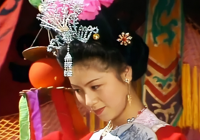 86版《西游记》中的十大美人,玉兔精排名第七,嫦娥只能排第二