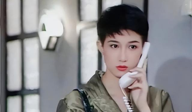 10位港圈“短发女神”,个个一眼万年,有人退圈让人遗憾