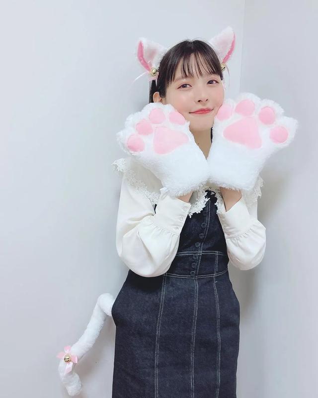 奶系美女上坂堇!拥有火辣身材的特利迦