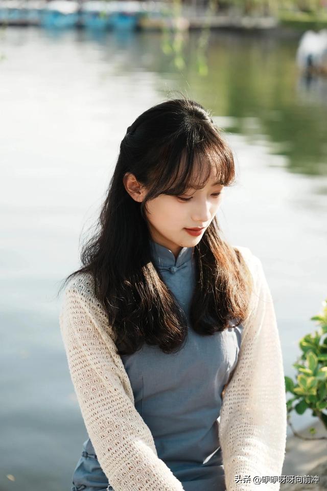 东南大学的绝色校花:工科才女、音乐达人、麻将高手