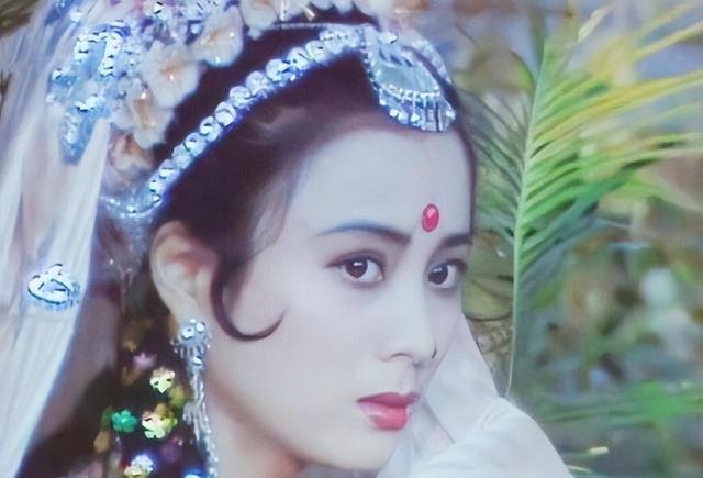 86版《西游记》中的十大美人,玉兔精排名第七,嫦娥只能排第二