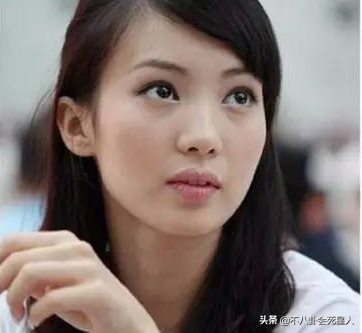5位长相土气的女星,大刀阔斧下狠手,一步步将自己变成大美女