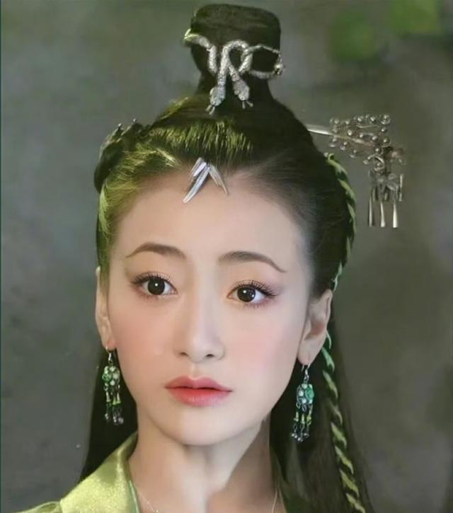 重庆貌美如花的7位女明星,看看谁是你心中的“重庆第一美女”?