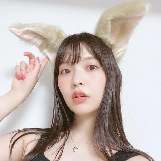 奶系美女上坂堇!拥有火辣身材的特利迦
