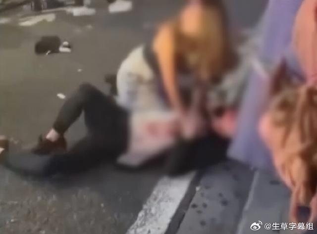 日本妹子当街怒砍牛郎,由爱生恨的背后隐藏着怎样的狗血剧情?