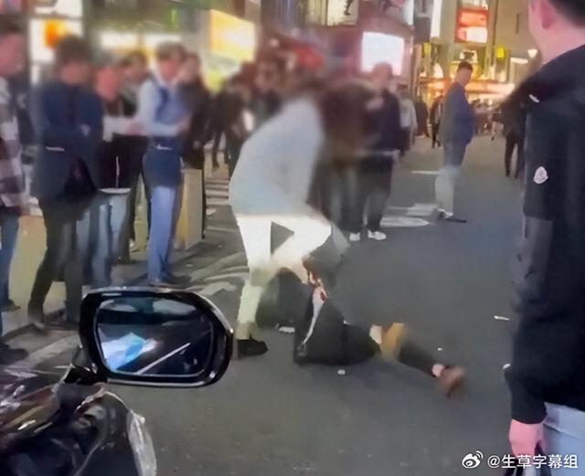 日本妹子当街怒砍牛郎,由爱生恨的背后隐藏着怎样的狗血剧情?
