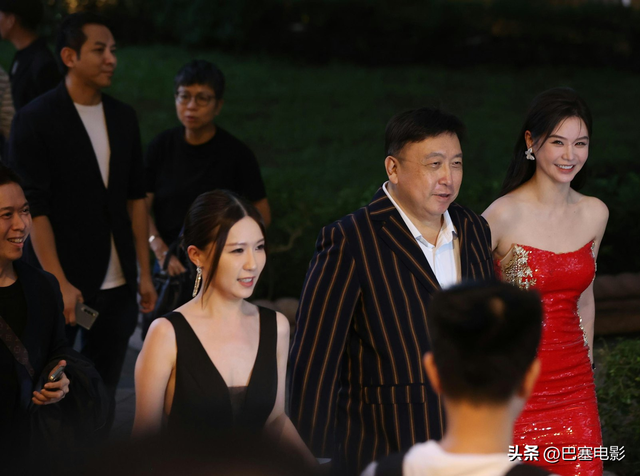 香港这一夜,马明吴卓羲帅气有型,蔡思贝清纯,阵容堪比TVB台庆