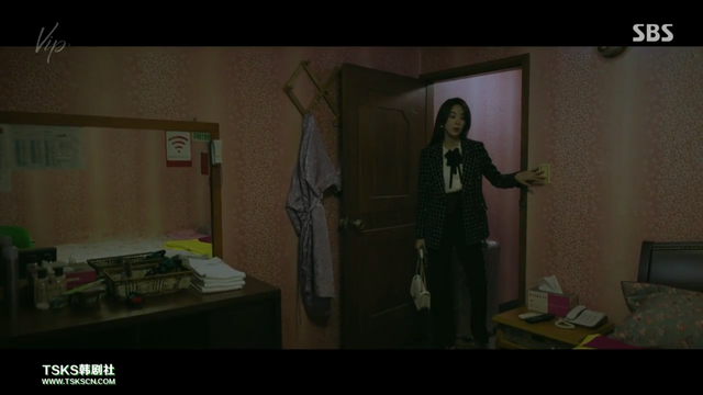 张娜拉主演《VIP》:办公室抓“小三”狗血剧?追了才知韩国女性处境的艰难