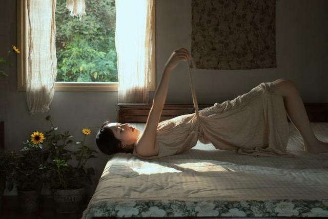 无所事事的日子:清纯美女的写真