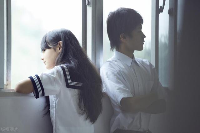 湖北小伙娶澳洲美女,婚后生俩娃,媳妇年入40万,小伙成全职奶爸