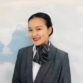人长得漂亮还励志!缅甸美女为避战逃离家乡,如今成为空姐