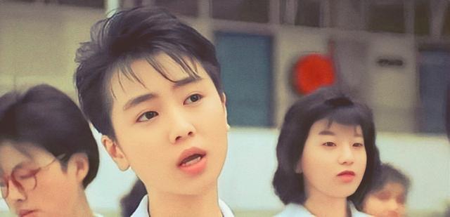 “短发女神”袁洁莹的香艳情史,和她的出道经历